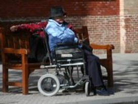 La Comunidad destina 59 millones de euros a 925 nuevas plazas para mayores dependientes