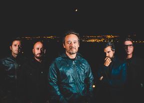 Love of Lesbian.