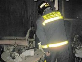 Dos personas mueren intoxicadas por un incendio en su casa