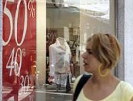 La Comunidad de Madrid advierte a los madrileños ante la temporada de rebajas