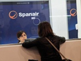 Spanair cancela 51 vuelos este domingo