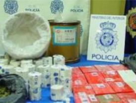 La Policía intervino 78 kg de 'coca' y detuvo a 35 personas en Barajas en octubre