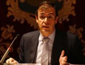 El PSOE exige informes del Defensor del Menor antes de aprobar leyes infantiles