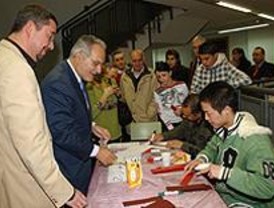 Inaugurada una aula multicultural para inmigrantes en Móstoles