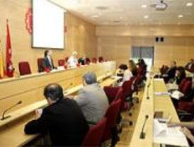 Los empresarios estudian la aplicación de la Ley de Garantías para el consumidor