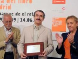 Francisco Balbuena recibe el Premio Río Manzanares de Novela 2009