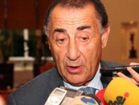Santos Campano reclama reformas para mantener el empleo