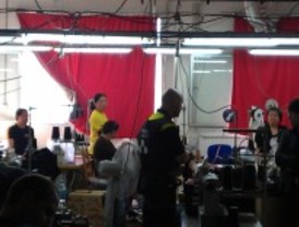 Desmantelado un taller textil clandestino en Carabanchel