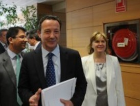 El PP seguirá pagando sobresueldos en la Asamblea