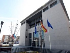 El alcalde de Leganés visita el colegio público Miguel de Cervantes