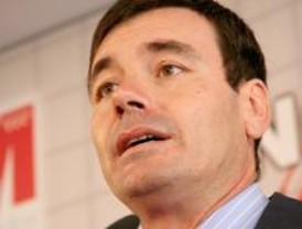 Críticas a Gómez por proponer el congreso del PSM tras las vacaciones