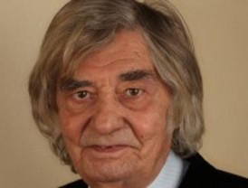 Carlos París es reelegido presidente del Ateneo