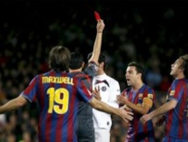 El Getafe no pudo con un Barça que jugó con 10
