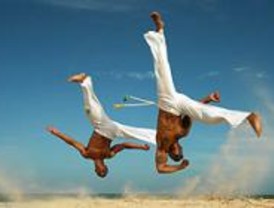 Talleres escolares de sentidos, juego creativo y capoeira en Ciempozuelos