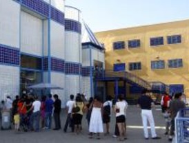 Denuncian 'violaciones de derechos' en el Centro de Extranjeros de Aluche