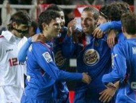 El Getafe se engrandece en Sevilla