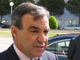 Peral asegura que 'no hay motivos objetivos' para la huelga de la enseñanza