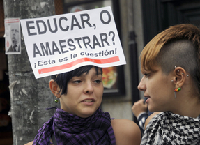 Miles de alumnos se manifiestan contra la LOMCE