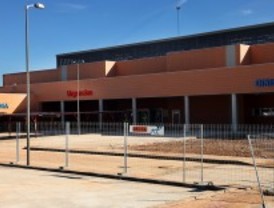 De paseo por las obras del hospital de Torrejón