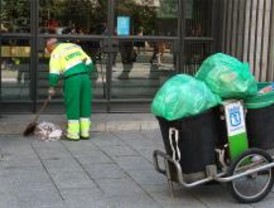 Los servicios mínimos de la huelga de limpieza se están cumpliendo