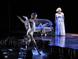 Crítica teatral.- El baile: deliciosa miniatura teatral