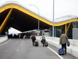 Huelga en la asistencia a la movilidad reducida en Barajas