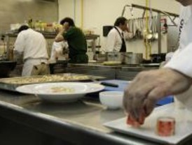 Una empresa ofrece un servicio de 'chefs a domicilio' por 70 euros