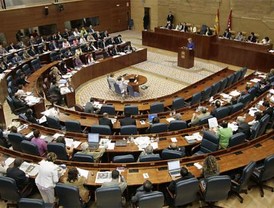 Aguirre anuncia la venta del 49% del Canal