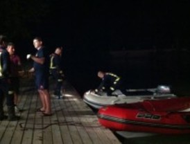 Rescatan a dos jóvenes que cayeron al Tajo en su coche