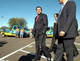 Los agentes de movilidad no reciben premios por multar mucho, según Calvo