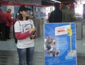 Metro Ligero inicia una campaña sobre la importancia de validar el billete