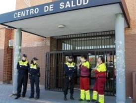 El hombre que hirió a tres personas con un hacha se niega a declarar ante la Policía