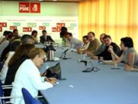 Fernández y Gallego, ratificadas como portavoces de los grupos socialistas Parlamentario y Municipal