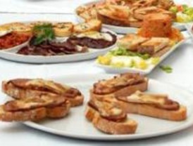 Suculentas tapas y copas de vino en Chamartín