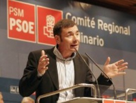 Más de 1.500 militantes socialistas respaldan la candidatura de Tomás Gómez en la sede de UGT