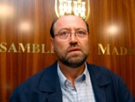 IU pide que se le retire el sueldo a uno de sus diputados