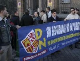Delegación de Gobierno prohíbe una manifestación de Democracia Nacional