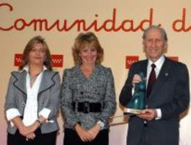 La Fundación CEIM recibe el Premio de la Infancia por el Programa Educativo para Alumnos con Altas Capacidades