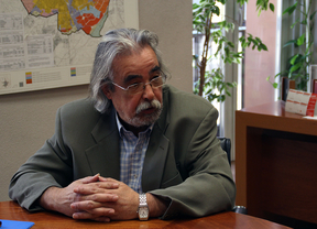 Ángel Pérez: "Hay militantes de Podemos que están en el proceso de votación de IU"