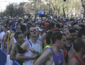 La Media Maratón obliga a cortar calles en la capital este domingo