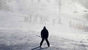 La temporada de esquí en Madrid arranca sin apenas nieve