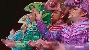 Una comparsa del Carnaval de Cádiz recuerda al niño que se suicidó en Leganés