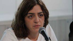 Celia Mayer cesa a los programadores que contrataron la obra de títeres pero no habla de su dimisión