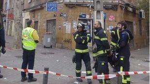 El Ayuntamiento realojará en viviendas de la EMVS a los inquilinos del inmueble desalojado en Vallecas