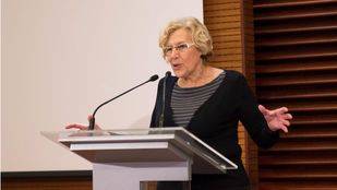Carmena no cesará a Mayer porque hacerlo sería "injusto" y diseñarán juntas la reestructuración del área
