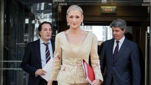 Cifuentes: "No estoy en la carrera nacional y ahora menos que nunca"