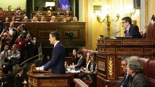 Sánchez y Rajoy se acusan mutuamente de ser el "tapón" para la regeneración y de ser "fraude"