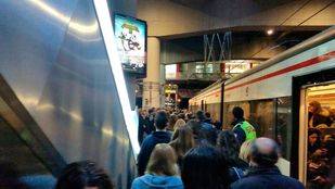 Reparada la avería de Cercanías tras una mañana de fuertes retrasos