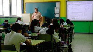CCOO denuncia que más de 2.700 aulas cuentan con un exceso de alumnos