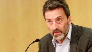 Mauricio Valiente aspira a hacerse con el liderazgo de IU